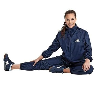 зеленые мужские спортивные костюмы: Eşofman Adidas Türk istehsalıdır. Xanımlar və bəylər üçün nəzərdə — 1