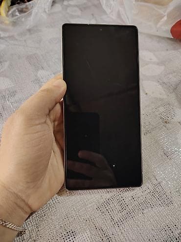 samsung s7 edge ekran: Samsung Galaxy S24 Ultra, rəng - Gümüşü — 4