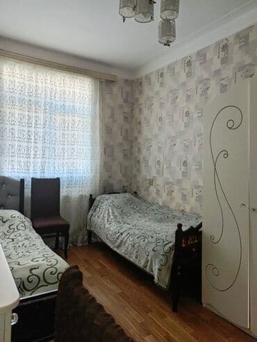 sarayda yeni tikilen binalar: Bakı, Badamdar qəs., 4 otaqlı, Köhnə tikili, m. Elmlər Akademiyası, 85 kv. m — 5