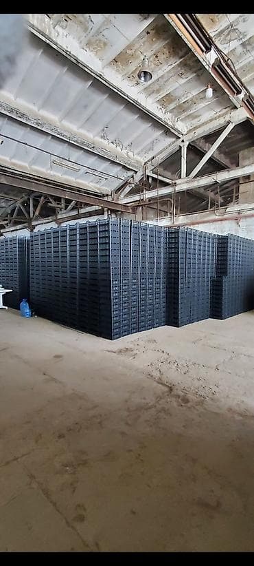 soyudular: Məhsul: Plastik yığma yeşiklər (anbar və logistika üçün) Təsvir: - — 2