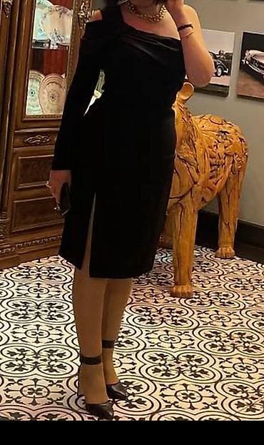 48 razmer don: Sini don 1 defe geyinilib 50 manata satiram.qara midi don 1 defe — 2