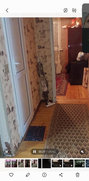 20 ci sahe: Kirayə verilən mənzil – 2 otaqlı Plan və otaqlar: - Geniş dəhliz — 3