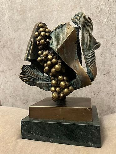 Bürünc heykəl – abstrakt kompozisiya - Material: bürünc döküm