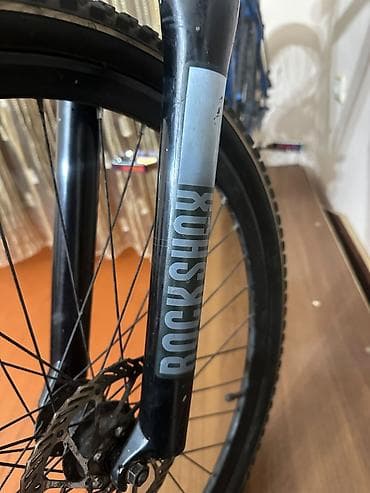 работа фитнес: Arginal Rockshox amortlu tek problemi tormuzdu oda qiymetden cixilib — 6