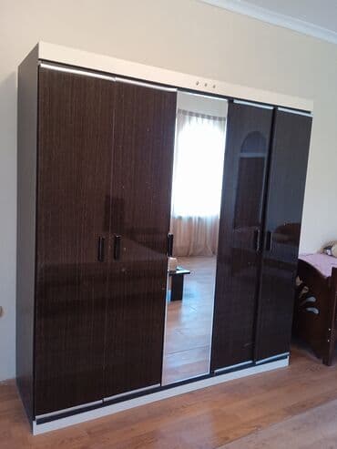 tek yatag: 2 təknəfərlik çarpayı — 6