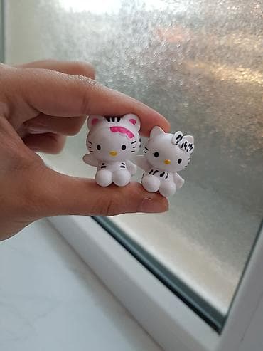 hello kitty oyuncaq: Surprise Egg Hello Kitty figure! -----------------♡(1 — 1