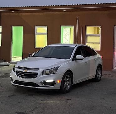 led isiq: Chevrolet Cruze: 1.4 l | 2015 il 3 km Sedan — 2