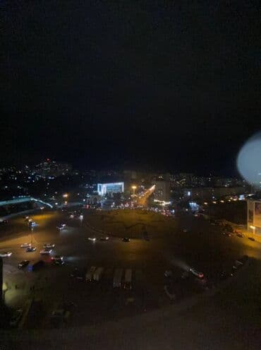 hezi aslanov evler: Həzi Aslanov metrosunun yaxınlığında 17 mertebeli binanın 11-ci — 2