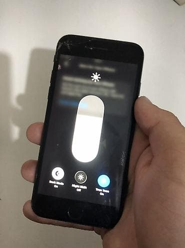 se: IPhone SE 2020 — 4