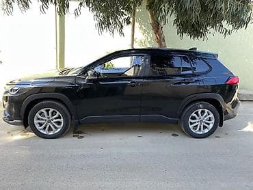 mikroavtobus satilir: Toyota Corolla Cross: 1.8 l | Krossover — 6