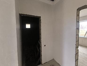 hövsanda ev satılır: 3 otaqlı, 100 kv. m, Təmirsiz — 3