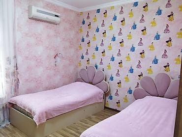 Sumqayit seheri Corat qesebesinde Cume mescidinin yaxınlığında, (12 ve — 4