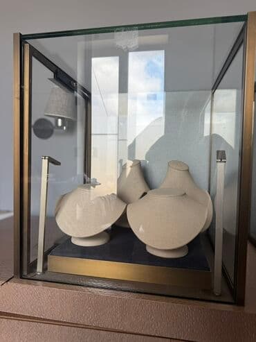 открытая вешалка для одежды: Qızıl üşün — 2