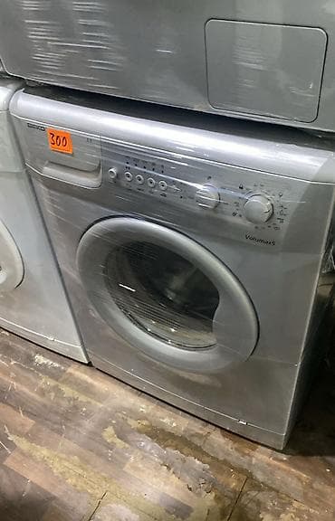 Аристоны: Beko Volumax5 önyükləməli paltaryuyan maşın - Rəng: gümüş/szivi - Ön — 1