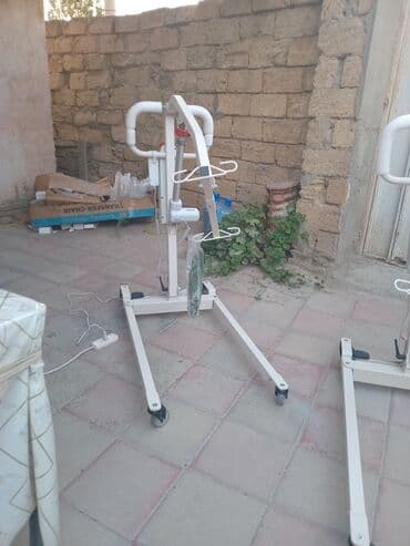 avadanliq: Xəstə qaldırıcısı, pasiyentlərin asanlıqla daşınması üçün nəzərdə — 1