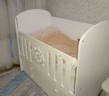 Quruducular: Oğlan və qız üçün, Dördbucaq, Beşik, Matras ilə, Yellənmə mexanizm ilə — 1