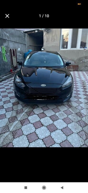 Mercedes-Benz: Ford Focus sedan – qara rəng, avtomatik transmissiya. - Kuzov: sedan — 2