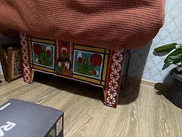 İşlənmiş Əl işı boyalı dekorativ sandıq/çeştək - Material: ağac - lalafo.az -da İşlənmiş Əl işı boyalı dekorativ sandıq/çeştək - Material: ağac -