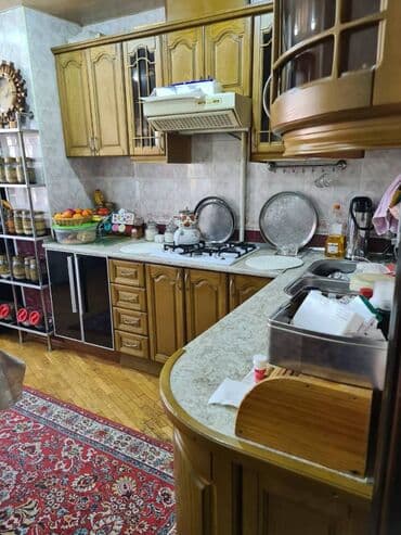 maştağada satdıq evlər: Bakı, 4 otaqlı, Köhnə tikili, m. Əhmədli, 105 kv. m — 15