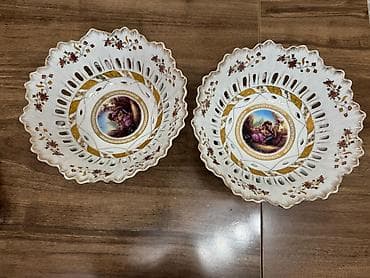 ag baliq: Porcelan şirniyyat/meyvə qabları – 2 ədəd dəst Xüsusiyyətlər: - — 1