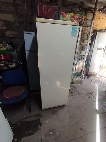 1 qapılı Stinol Soyuducu Satılır, rəng - Ağ