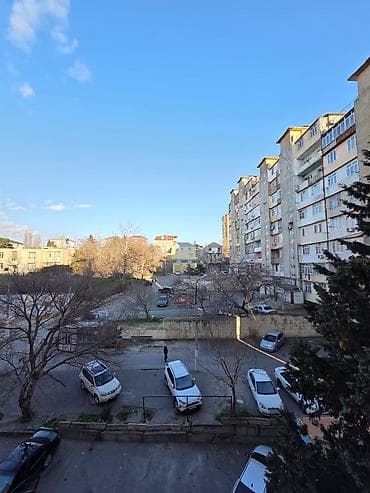 Otaqlar: Bakı, Əhmədli, 3 otaqlı, Köhnə tikili, m. Əhmədli, 80 kv. m — 3