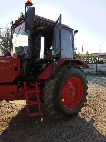 turba az 07: Belarus 1025.2 traktor - Güclü universal kənd təsərrüfatı traktoru - — 3