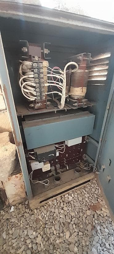 islenmis demir borular: Sənaye tipli gərginlik tənzimləyicisi / avtomatik stabilizator (şkaf — 3