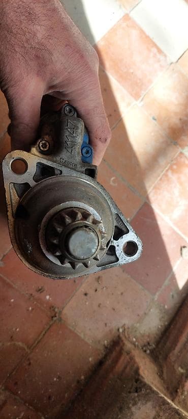 maşın üçün qızdırıcı: Məhsul: Avtomobil starteri (BOSCH) Təsvir: - BOSCH istehsalı starter — 3