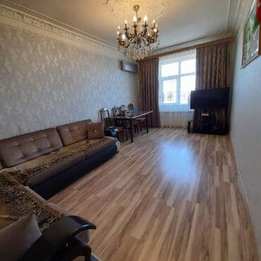 sibrizdə evlərin qiyməti: Bakı, 4 otaqlı, Köhnə tikili, m. Xalqlar Dostluğu, 105 kv. m — 3