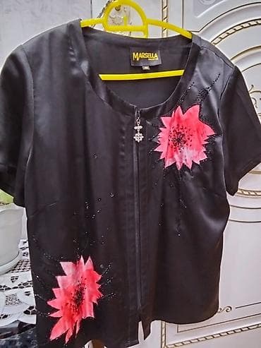 Ətəklər: Qadın dəsti – Marsella brendi - İkihissəli dəst: qısaqoll qara bluz — 2