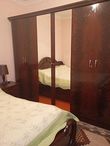 İkinəfərlik çarpayı, Dolab