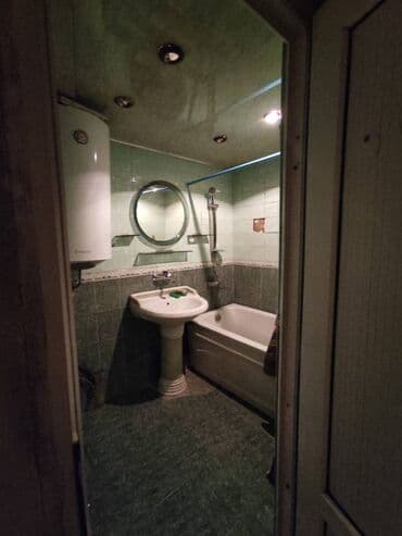 kirayr evler: Nizami ray,Çobanzadə küçəsində 3 otaqlı ev kirayə verilir.evin işığı — 7