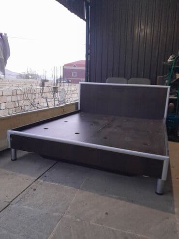 iki neferlik matras: İşlənmiş, İkinəfərlik çarpayı, Bazasız, Matrassız — 1