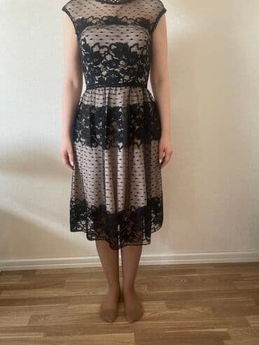 узбекское платье со штанами: Gözəl ziyafət donları, hər biri 15 manat. 38-40 ölçü — 14