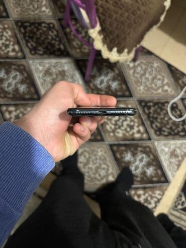 Bentley: IPhone SE, 64 GB, Qara, Qırıq — 5