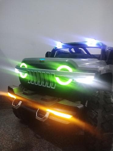 Oyuncaqlar: Uşaq üçün elektrikli off-road maşın - 4x4 Off Road dizaynı, iri dişli — 3