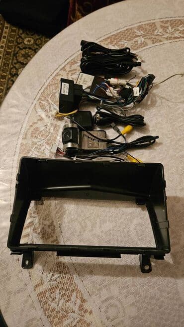 Opel astra -h üçün monitor