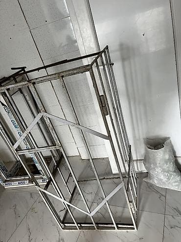 Raşotka satılır Metaldan pəncərə üçün qoruyucu barmaqlıq karkası -