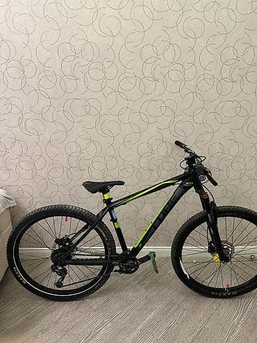 Городские велосипеды: Cube SR hardtail dağ velosipedi - Çərçivə: Alüminium, 29” təkər — 2