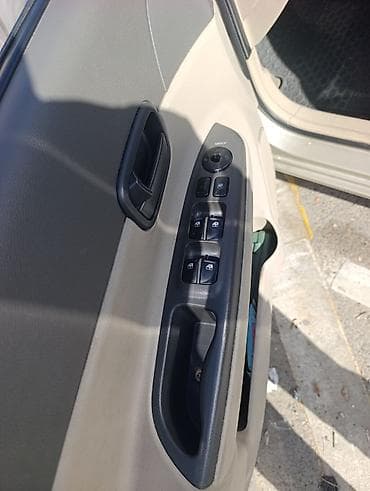 moto debilqe: Hyundai Accent: 1.5 l | 2008 il Sedan — 10