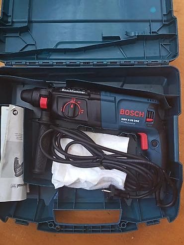 Bosch GBH 2-26 DRE Professional perforator. Alətin üzərində görünən — 1