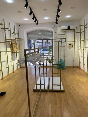 витрины для магазина: Стендовые витрины — 5