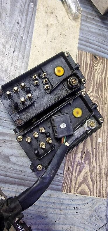 Alışma sistemləri: "Mercedes" şam relesi Şəhər: Bakı Elanın növü: Ehtiyat hissələri — 2