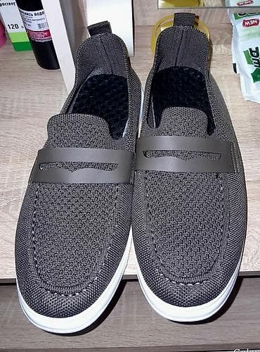 ağ kofta: Məhsul: Kişi slip-on ayaqqabıları – 2 cüt 1) Boz slip-on (şəbəkə — 2