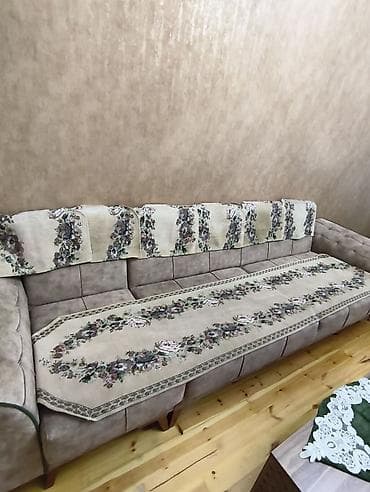 tekstil: Divan üçün İşlənmiş Xovlu rəng - Bej Yataq örtüyü, Ünvandan götürmə — 1