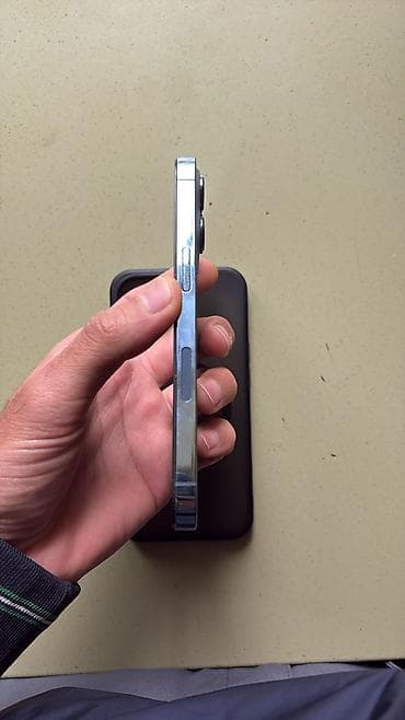 elektron kitab satilir: IPhone 13 Pro, 128 GB, Sierra Blue, Zəmanət, Simsiz şarj, Face ID — 3