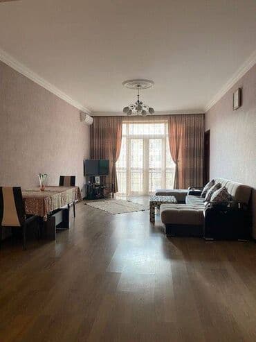 mikrorayon kiraye evler: Mənzil kirayə verilir. 3 otaq, 19.8 mərtəbə, 90 kv, tam əşyalı — 6