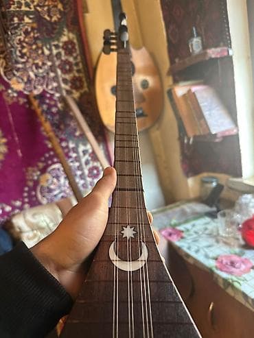 Саз: Elektro saz – milli naxışlı, ay-ulduz işləməli model - Korpus: bütöv — 3