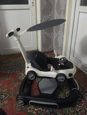 Yemək masaları, oturacaqları: Uşaq uçun xadulya yaxsi veznede — 2